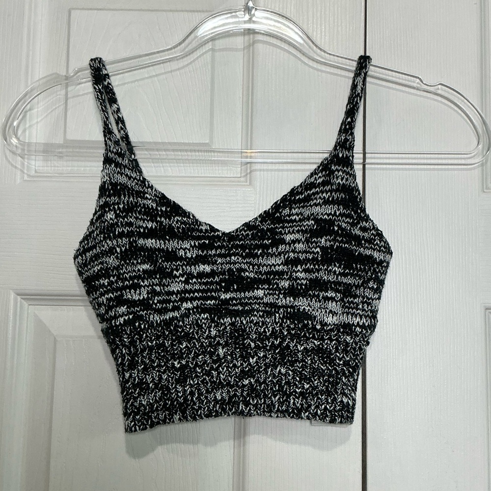 🤎 Abercrombie & Fitch Black & White Crop Sweater Tank Top - XS